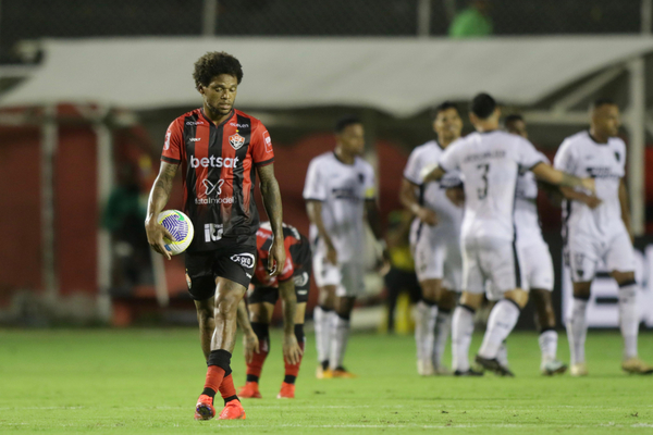 Vitória perde novamente para o Botafogo e é eliminado da Copa do Brasil ...